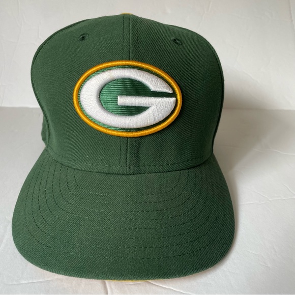 Green Bay Packers NFL Green New Era Fitted Hat/Cap Mens 7 5/8 - Picture 1 of 6
